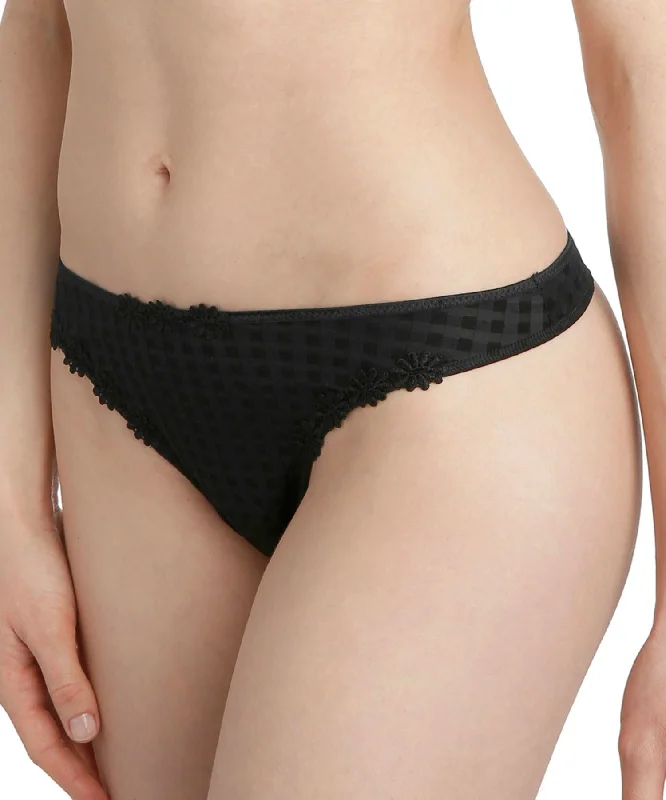 seamless adjustable - strap women thongs for a perfect fitAvero Black Thong