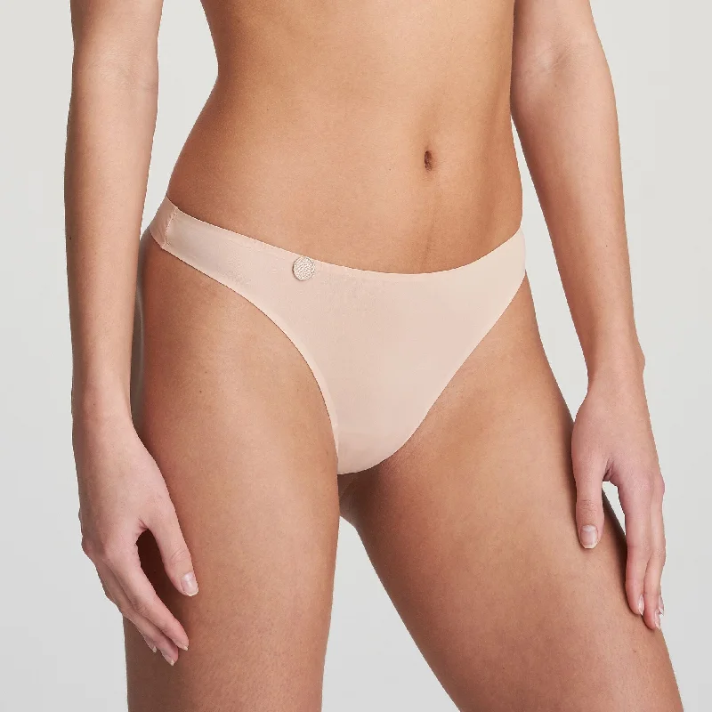 seamless push - up women thongs for a natural liftTom Caffe Latte Thong