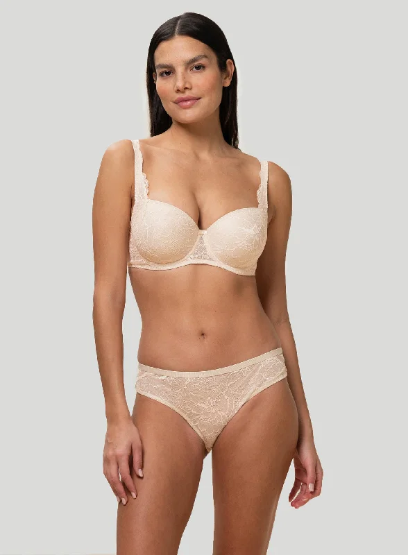 supportive underwire bras for large bustsTriumph: Amourette Charm Whp02 Creamy Dream