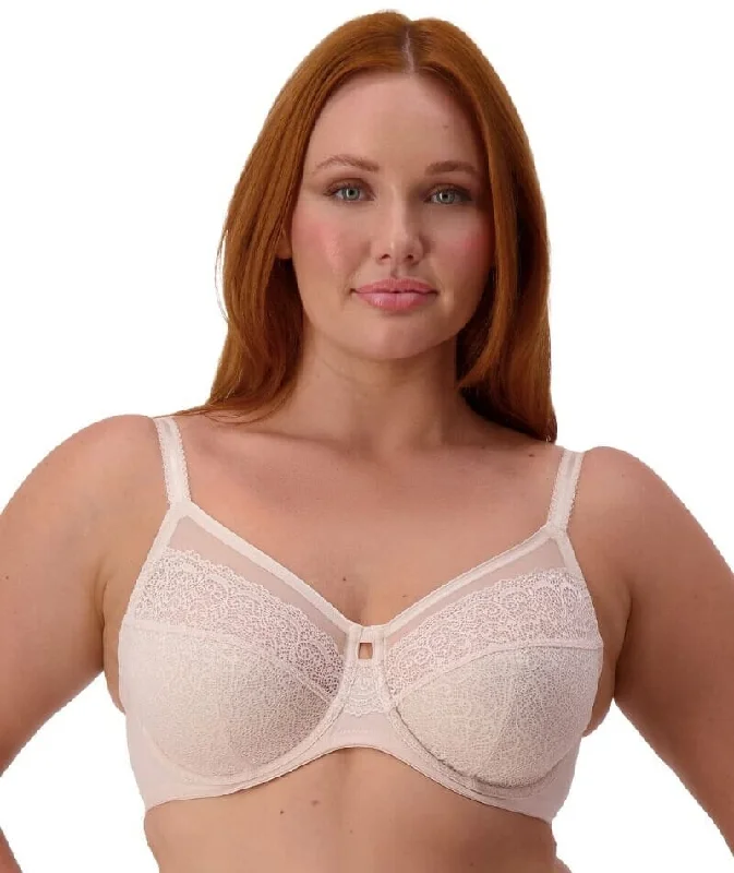 minimizer underwire bras for more controlTriumph Sheer Underwired Bra - Nude Pink