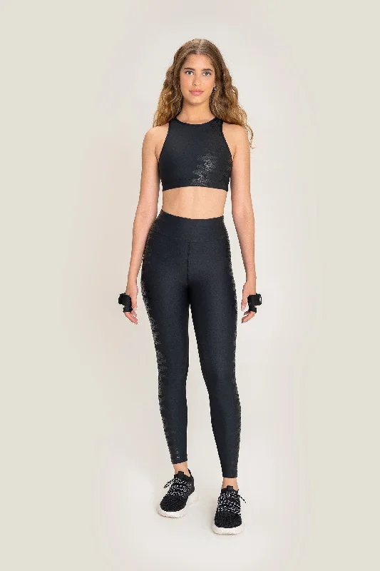 matching women sport bra and leggings setsLIVE! Manifest Halter Top